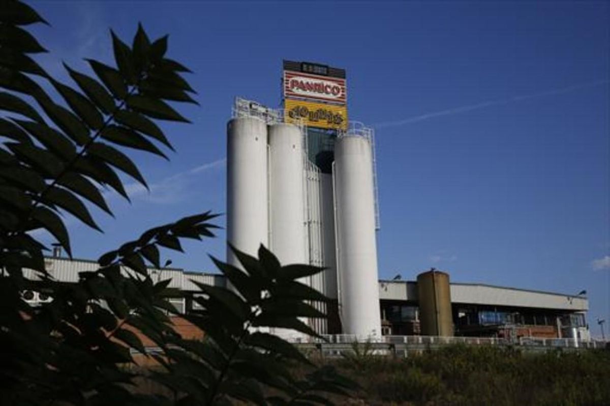 Un gigante industrial 8 La factoría de Panrico en Santa Perpètua. Un gigante industrial 8 La factoría de Panrico en Santa Perpètua.
