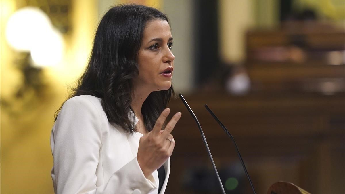 Arrimadas respon a Rivera: «Continuem fent això perquè crec que és el correcte» Arrimadas respon a Rivera: «Continuem fent això perquè crec que és el correcte»