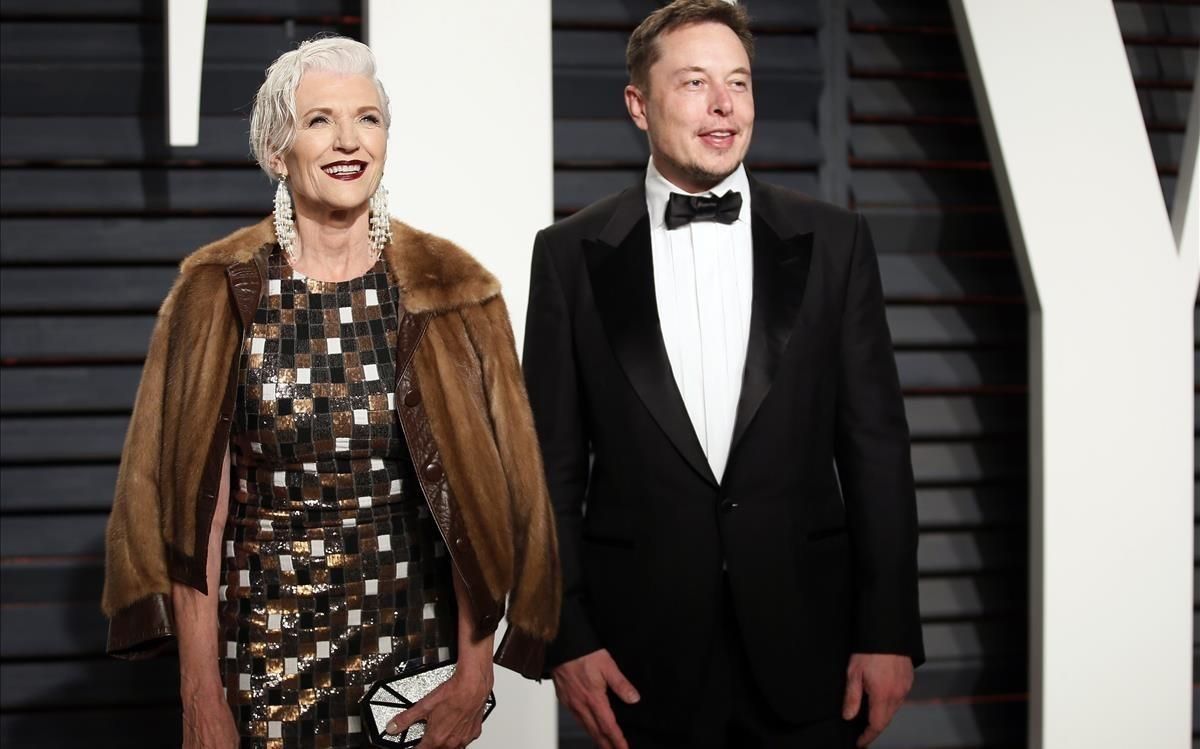 Maye Musk y su hijo Elos Musk, el año pasado. Maye Musk y su hijo Elos Musk, el año pasado.