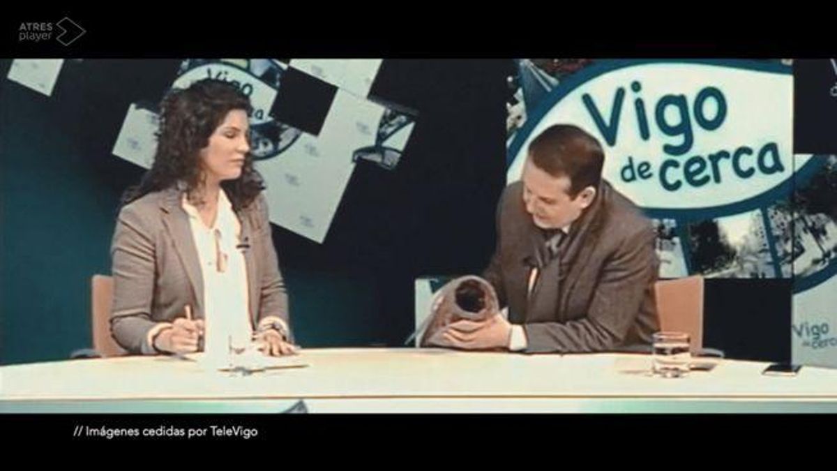 La crítica de Monegal: Un alcalde a la seva tele armat amb una tuberia La crítica de Monegal: Un alcalde a la seva tele armat amb una tuberia