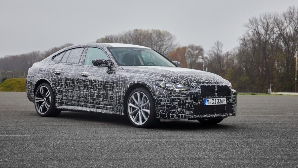 El nuevo BMW i4 inicia la cuenta atrás para su debut El nuevo BMW i4 inicia la cuenta atrás para su debut
