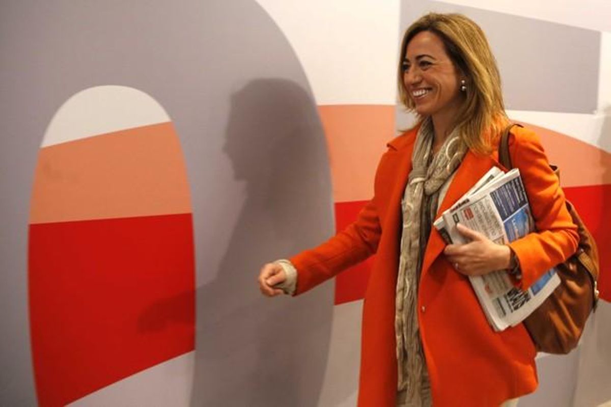Carme Chacón, a su llegada a la reunión del comité federal del PSOE. AGUSTÍN CATALÁN Carme Chacón, a su llegada a la reunión del comité federal del PSOE. AGUSTÍN CATALÁN