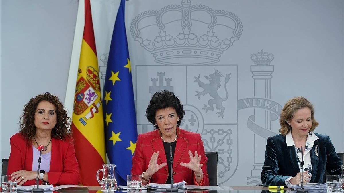 Los Presupuestos del 2019 apuestan por el gasto social y sacrifican la inversión Los Presupuestos del 2019 apuestan por el gasto social y sacrifican la inversión