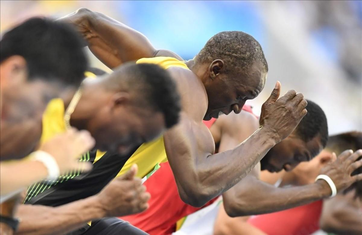 Bolt i Gatlin escalfen la final més esperada de Rio-2016 Bolt i Gatlin escalfen la final més esperada de Rio-2016