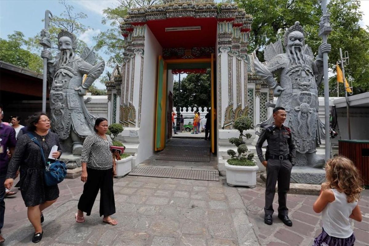 Cinc destins que perden turistes pel terrorisme i cinc que en guanyen Cinc destins que perden turistes pel terrorisme i cinc que en guanyen