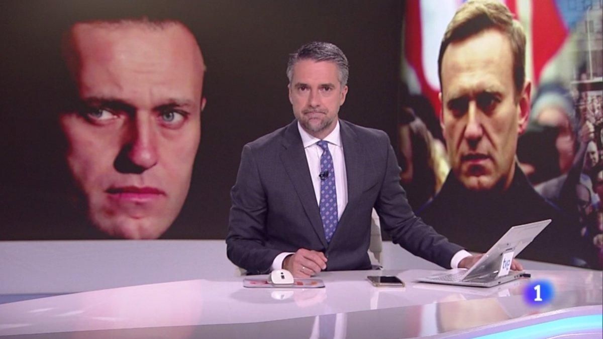 Carlos Franganillo en el Telediario de La 1 de TVE. Carlos Franganillo en el Telediario de La 1 de TVE.