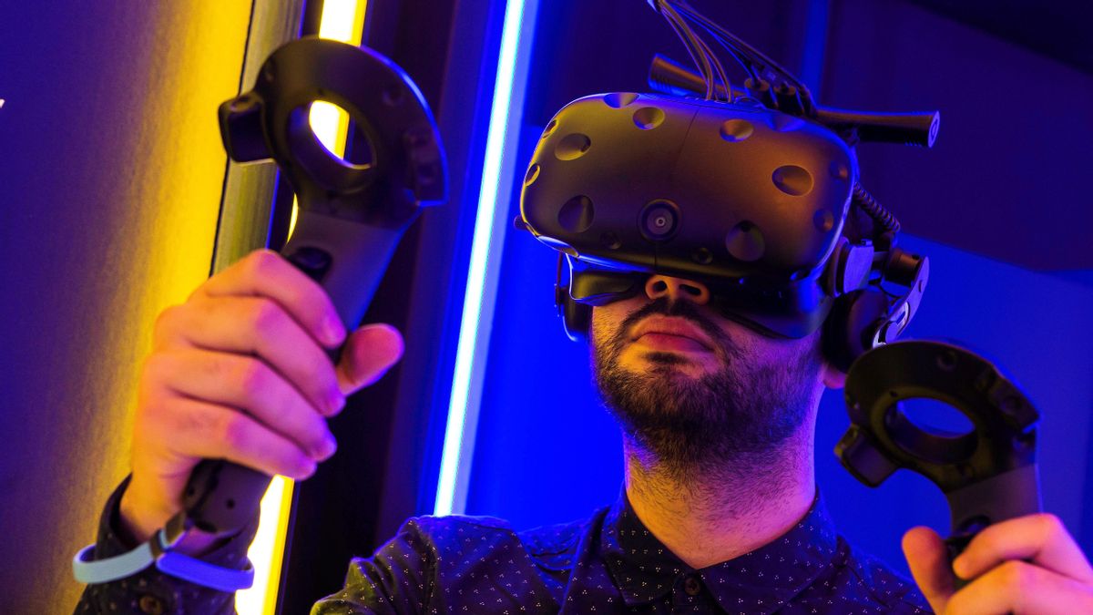 Un jugador de videojuego. Un jugador de videojuego.