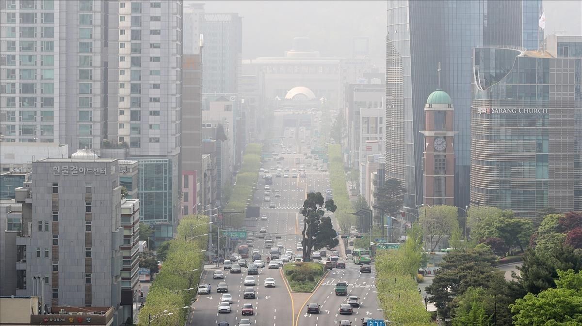 Vista del centro de Seul, Corea del Sur, ayer 1 de mayo. Vista del centro de Seul, Corea del Sur, ayer 1 de mayo.