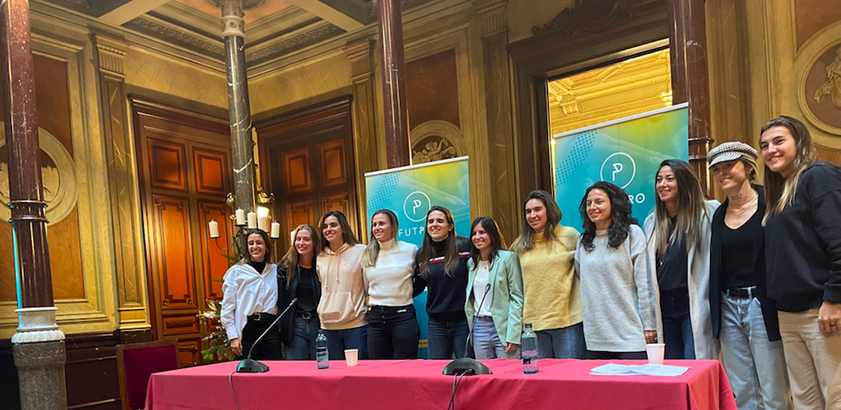 Las impulsoras de Futpro, el primer sindicato especializado en fútbol femenino. Las impulsoras de Futpro, el primer sindicato especializado en fútbol femenino.