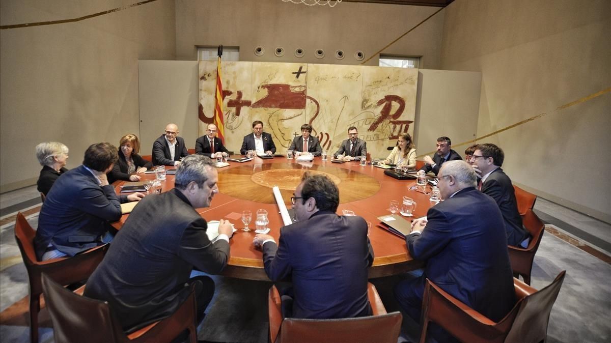Última reunión del Consell Executiu antes de su destitución Última reunión del Consell Executiu antes de su destitución
