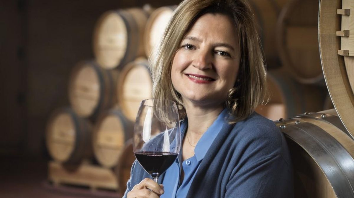 Ana Muga, consejera y responsables de redes sociales de Bodegas Muga. Ana Muga, consejera y responsables de redes sociales de Bodegas Muga.