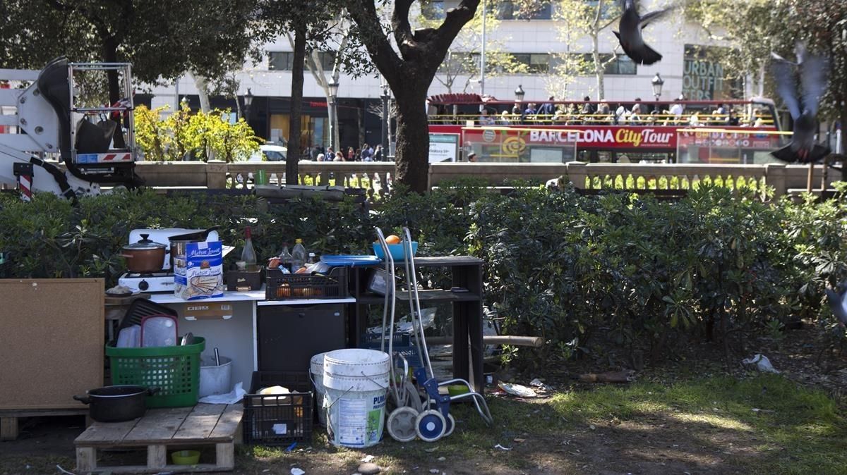 Combatre la pobresa abans que els pobres Combatre la pobresa abans que els pobres