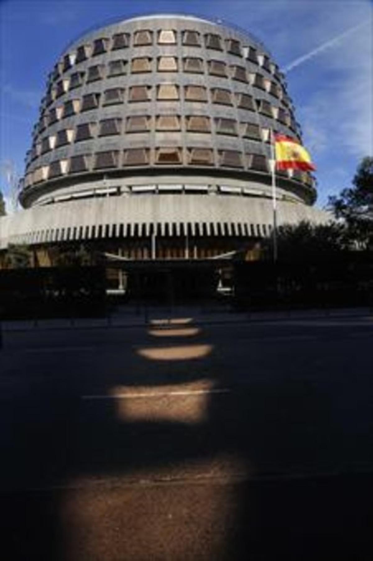 El edificio del Tribunal Constitucional, en Madrid, ayer.