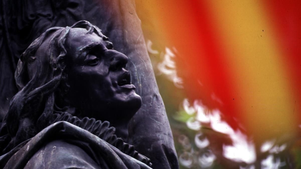 La estatua de Rafael de Casanova,en una Diada de los años 80. La estatua de Rafael de Casanova,en una Diada de los años 80.