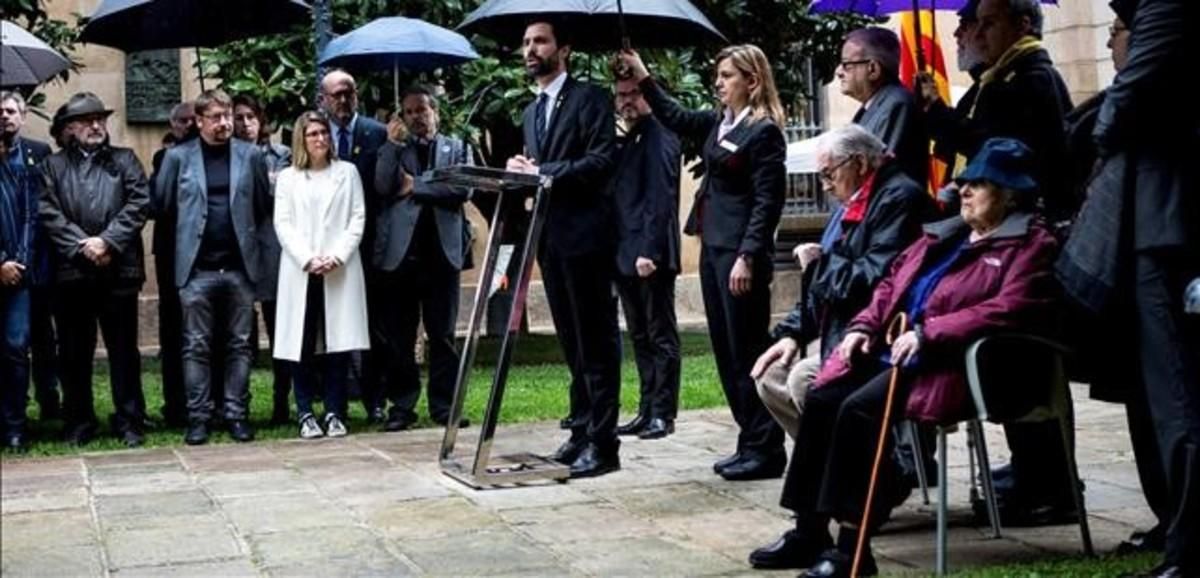 El PSC acusa a Torrent de mezclar 'procés' y memoria histórica El PSC acusa a Torrent de mezclar 'procés' y memoria histórica