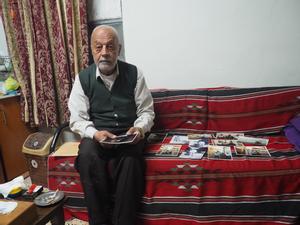 Mohammad Al Sabbagh, vecino del barrio de Sheih Jarrah de Jerusalén Este, en su casa.