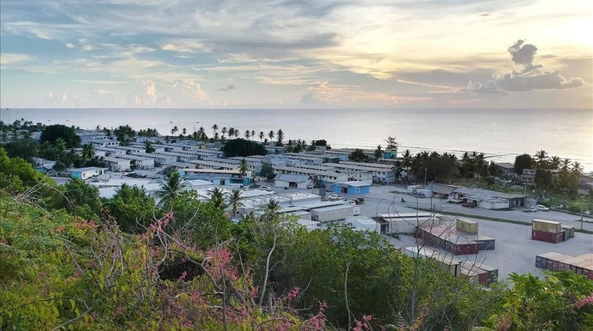Isla de Nauru, una de las muchas que acoge a los refugiados que Australia no acepta. Isla de Nauru, una de las muchas que acoge a los refugiados que Australia no acepta.