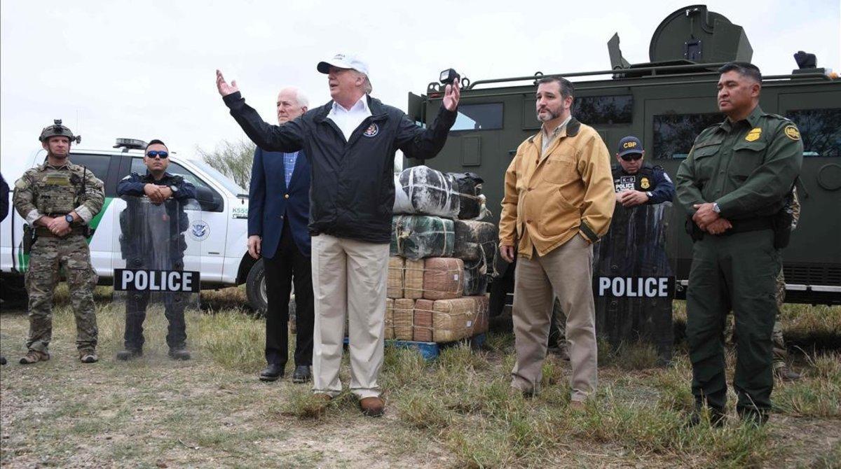 Donald Trump se dirige al personal de seguridad destinado a la frontera de EEUU con México.