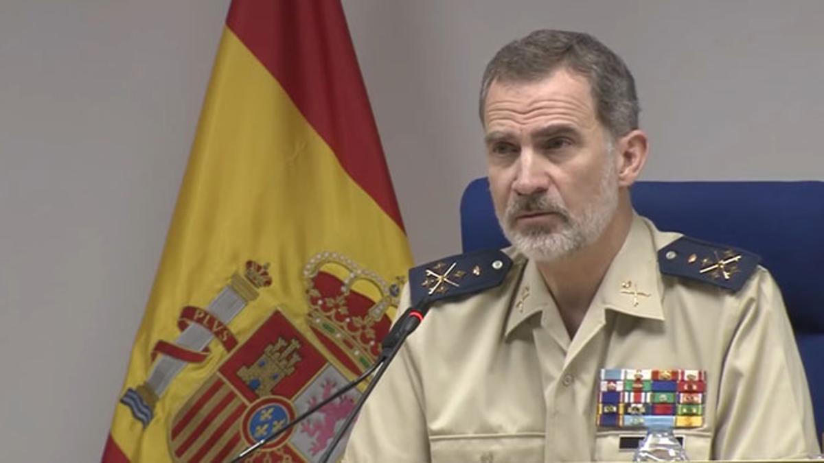 El Rey, a los militares: 