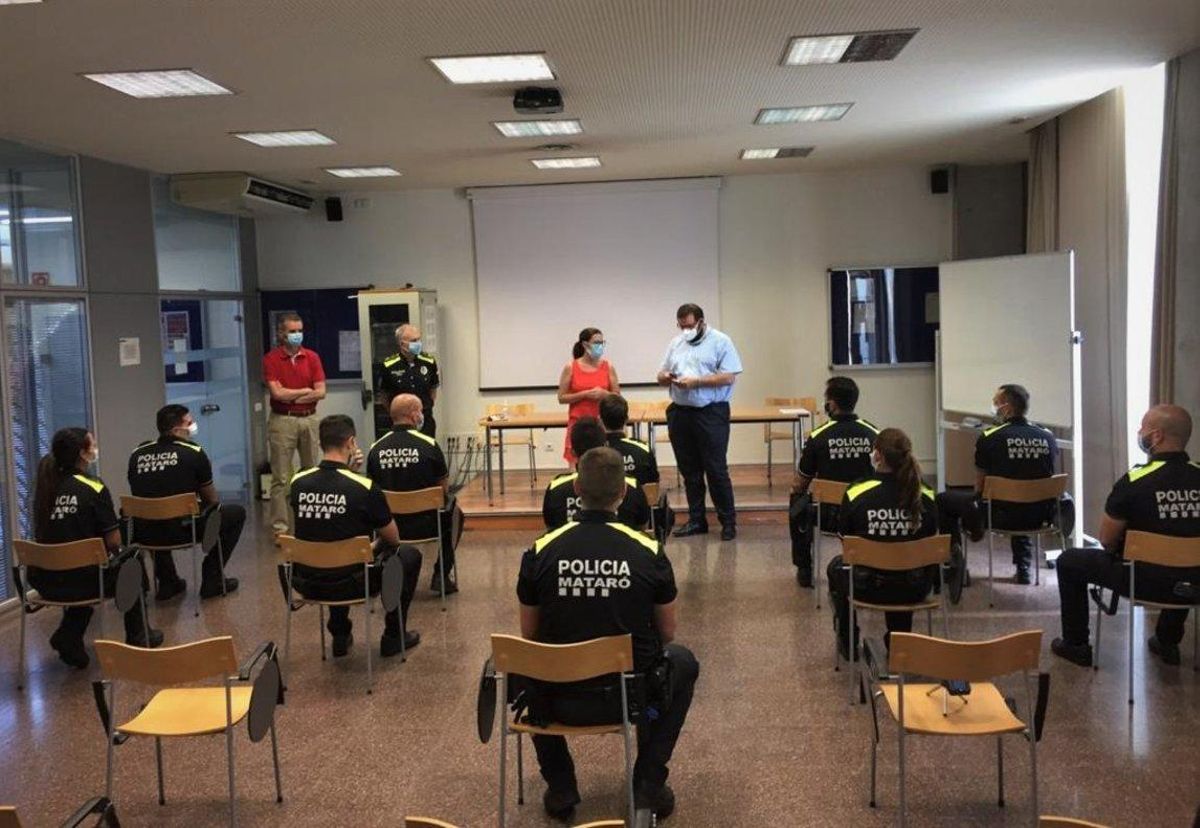 La Policia de Mataró ha posat 3.500 sancions en sis mesos per incomplir les normes Covid La Policia de Mataró ha posat 3.500 sancions en sis mesos per incomplir les normes Covid