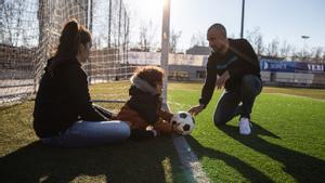 Un futbolista amateur monta un partido solidario para recoger dinero para su hijo de 4 años con una enfermedad rara.