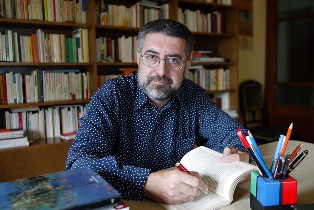 L’escriptor i periodista Miquel Pairolí.