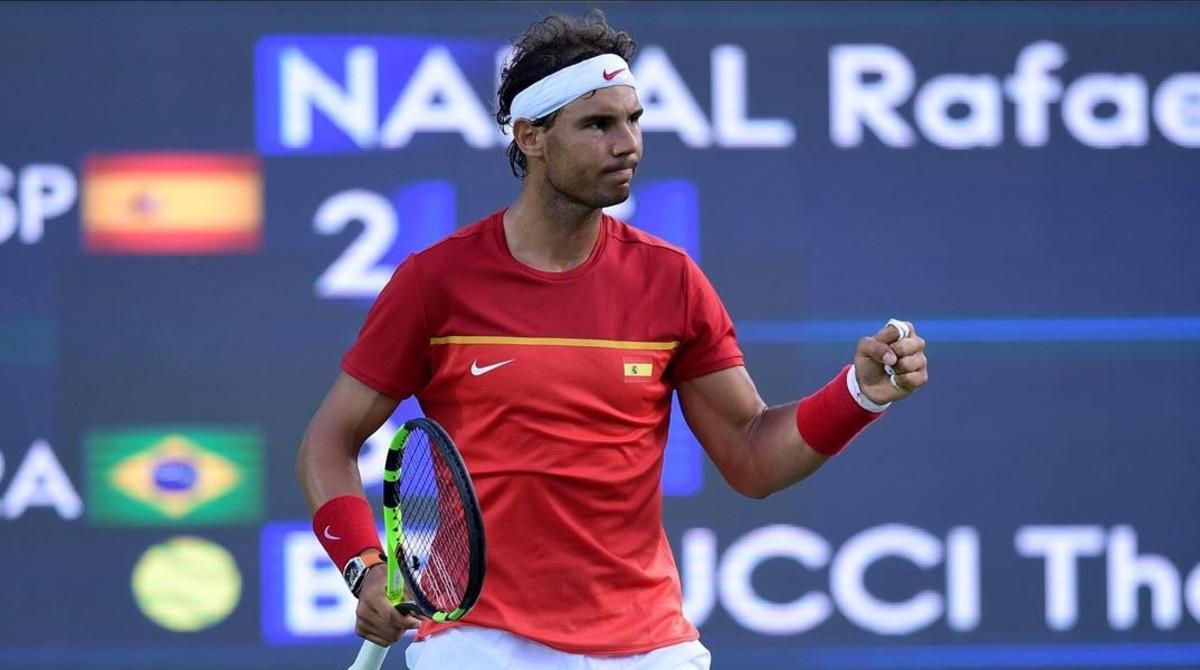 Rafael Nadal celebra un punto durante el partido de cuartos de final contra Thomaz Bellucci en el Centro Olímpico de Tenis.