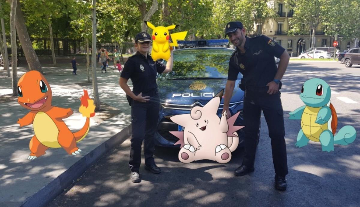 Imagen que acompaña al tuit de la Policía Nacional que contiene advertencias y consejos para jugar a Pokémon Go.