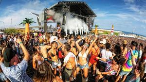 Reggaeton Beach Festival 2022: artistes, entrades i dates