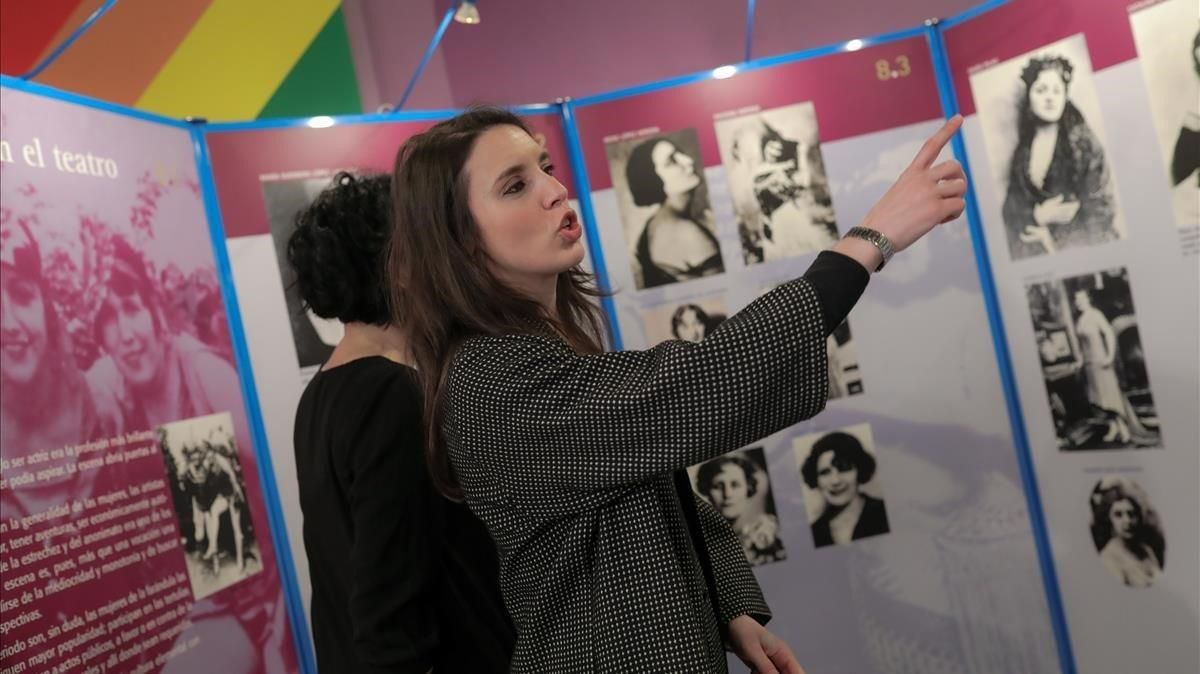 La ministra de Igualdad, Irene Montero, en una exposición en Madrid con motivo del 8-M. La ministra de Igualdad, Irene Montero, en una exposición en Madrid con motivo del 8-M.