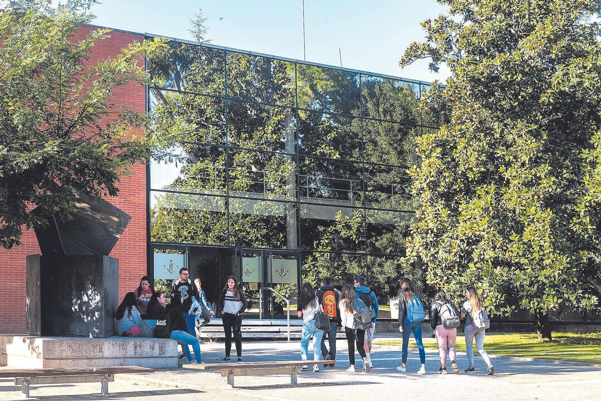 La UdL prepara el futuro con una formación personalizada La UdL prepara el futuro con una formación personalizada
