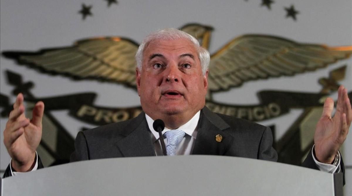 La policia dels EUA deté l'expresident de Panamà acusat d'escoltes il·legals La policia dels EUA deté l'expresident de Panamà acusat d'escoltes il·legals