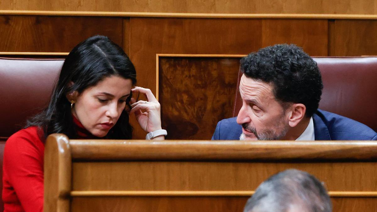 Bal pide a Arrimadas que deje la portavocia en el Congreso Bal pide a Arrimadas que deje la portavocia en el Congreso