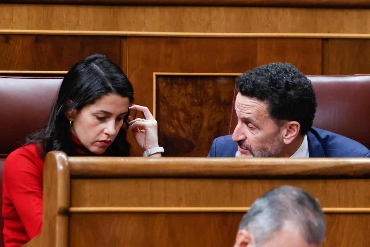 Nuevo fracaso de acercamiento: Bal pide a Arrimadas que deje la portavocía en el Congreso