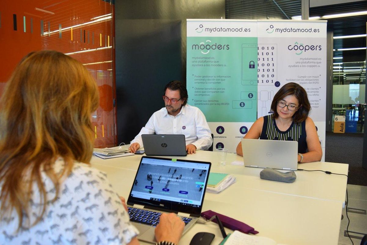 "Los productos y servicios digitales no son gratis, los pagamos con nuestros datos" "Los productos y servicios digitales no son gratis, los pagamos con nuestros datos"