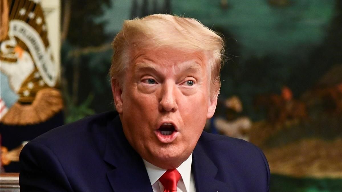 Donald Trump se dirige a la prensa de su país tras una videoconferencia con soldados con motivo del Día de Acción de Gracias. Donald Trump se dirige a la prensa de su país tras una videoconferencia con soldados con motivo del Día de Acción de Gracias.