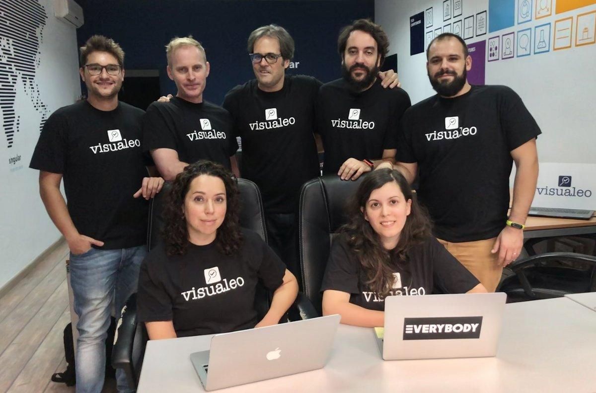 El equipo de la startup Visualeo al completo. El equipo de la startup Visualeo al completo.