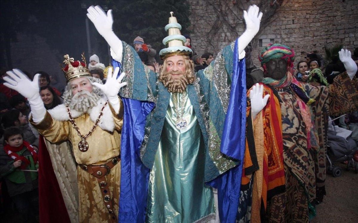 Los tres Reyes Magos de Girona del 2010. Los tres Reyes Magos de Girona del 2010.