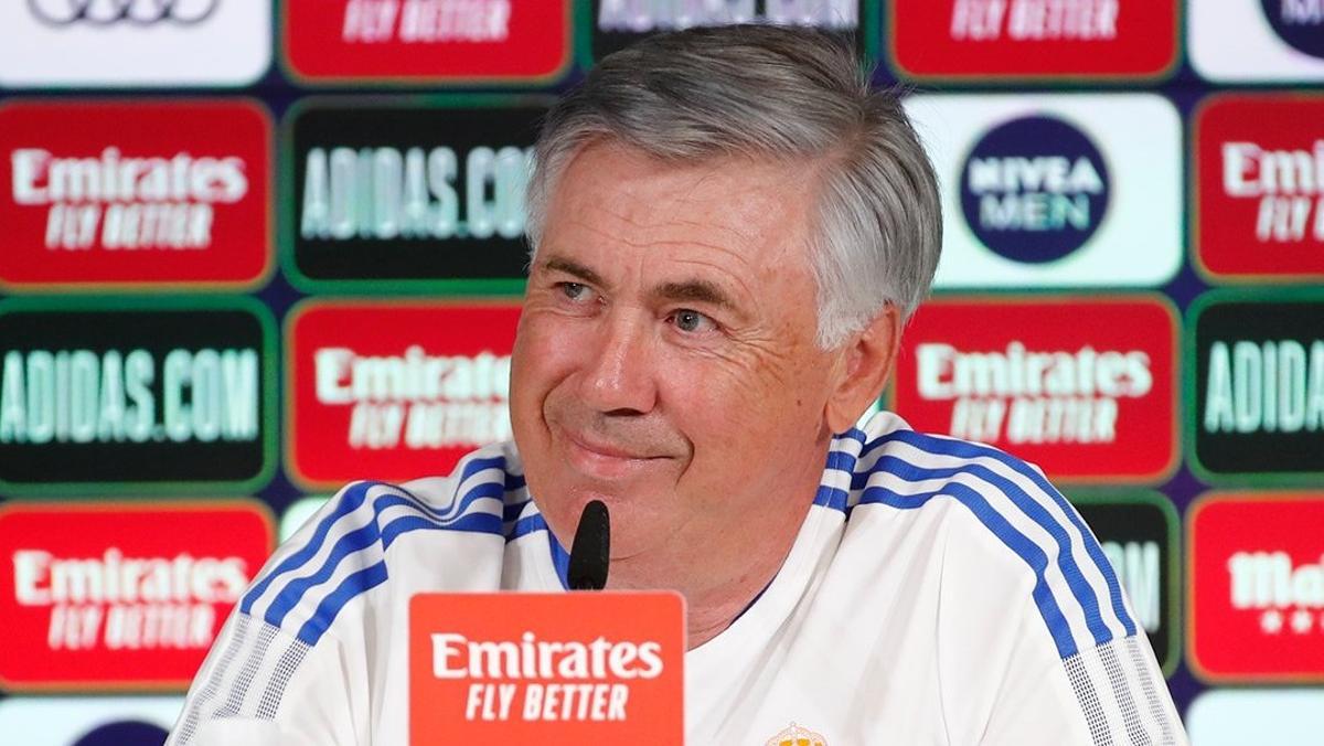 Carlo Ancelotti, en la previa del Espanyol-Real Madrid. Carlo Ancelotti, en la previa del Espanyol-Real Madrid.