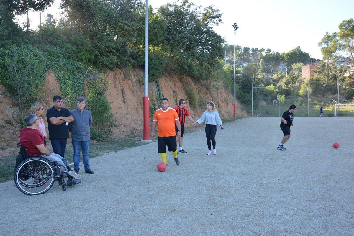 Rubí té un nou equip de futbol 7 per a persones amb diversitat funcional Rubí té un nou equip de futbol 7 per a persones amb diversitat funcional
