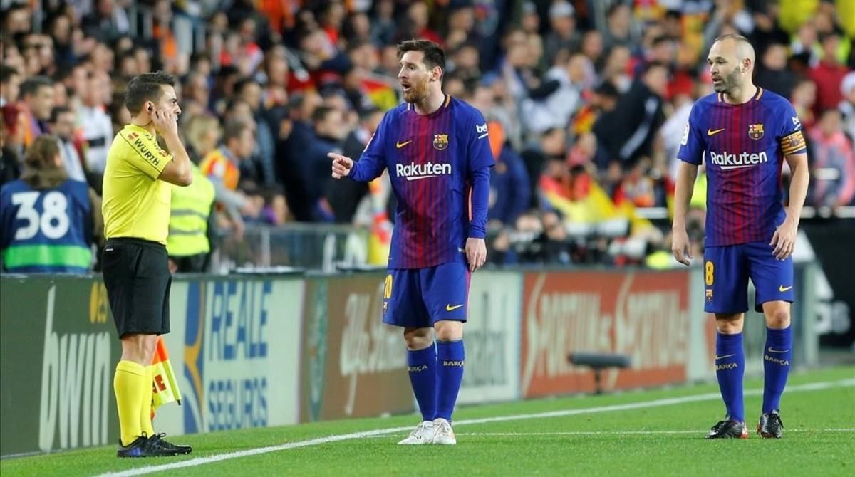 ¿Fantasma?, el linier, sí ¿Fantasma?, el linier, sí