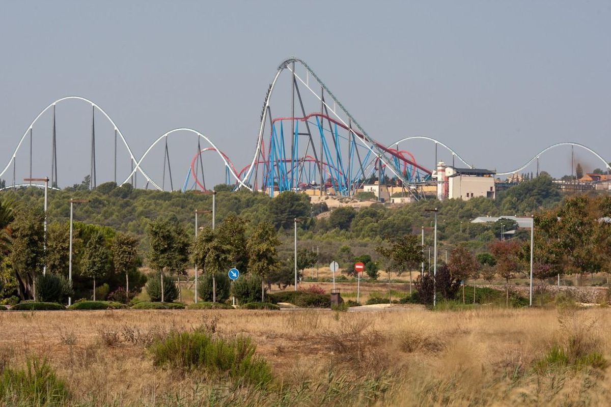 Terrenos a lado de Port Aventura destinados al complejo BCN World. Terrenos a lado de Port Aventura destinados al complejo BCN World.
