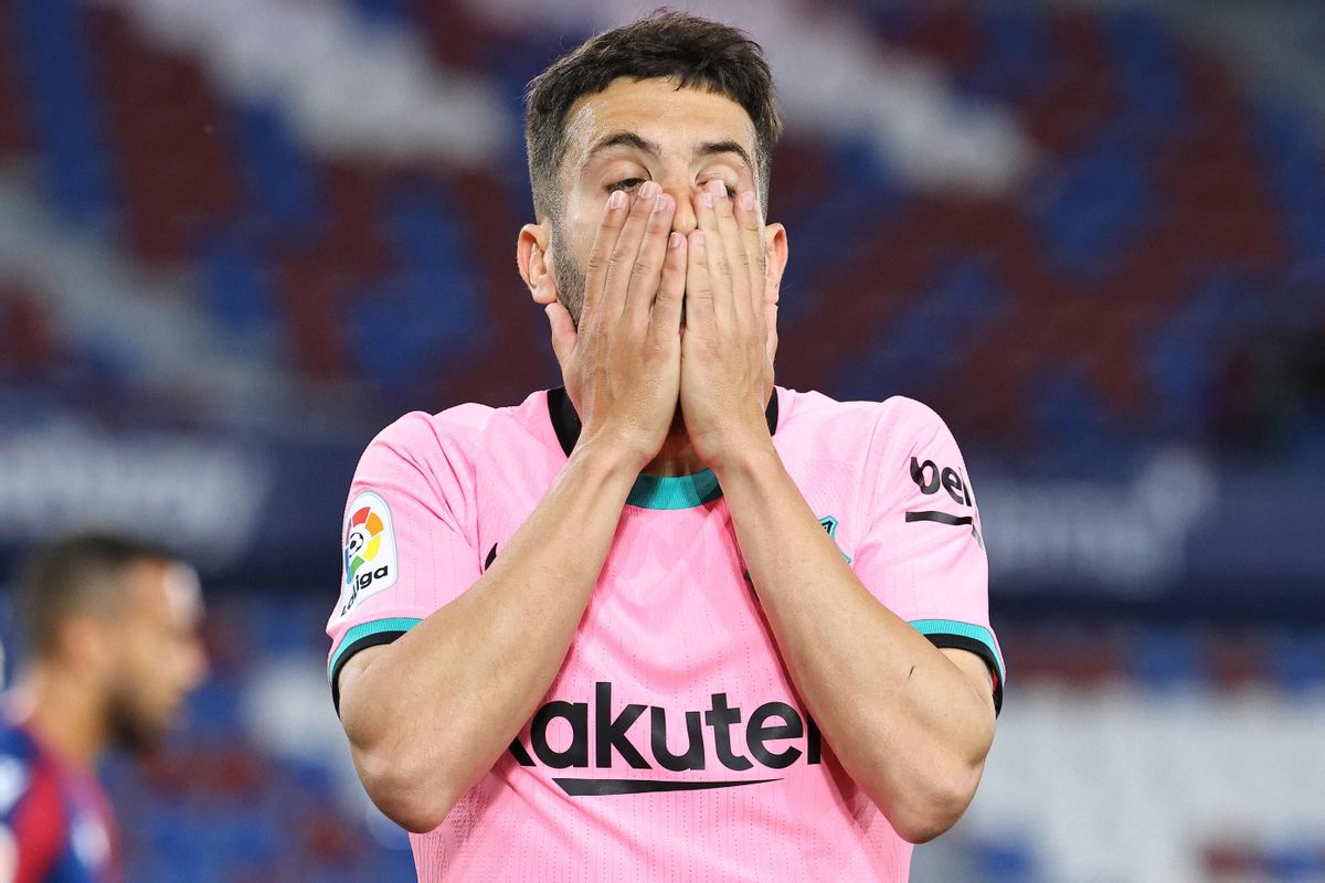 Jordi Alba lamenta una ocasión de gol. Jordi Alba lamenta una ocasión de gol.