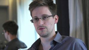 Edward Snowden, el analista de la NSA que denunció un sistema de espionaje global.