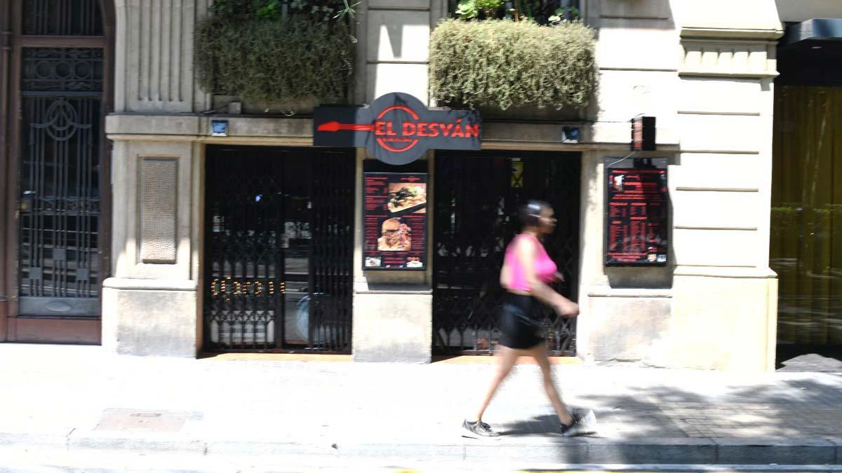 El bar de Barcelona en el que un camarero ha violado presuntamente a una joven.