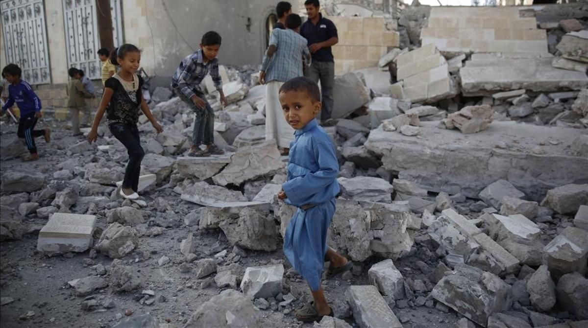 Niños con malnutrición severa en Yemen. Niños con malnutrición severa en Yemen.