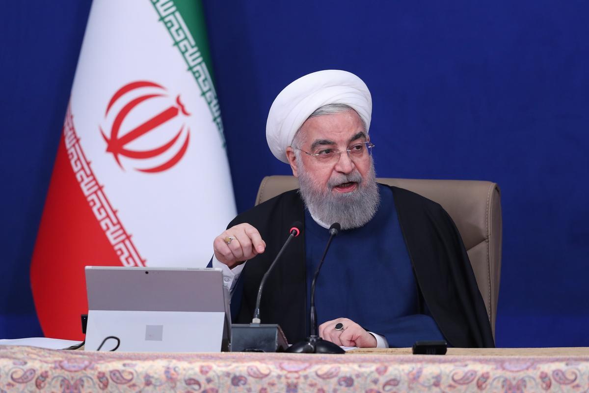 El presidente de Irán, Hasán Rohani, durante su intervención en el Consejo de Ministros. El presidente de Irán, Hasán Rohani, durante su intervención en el Consejo de Ministros.