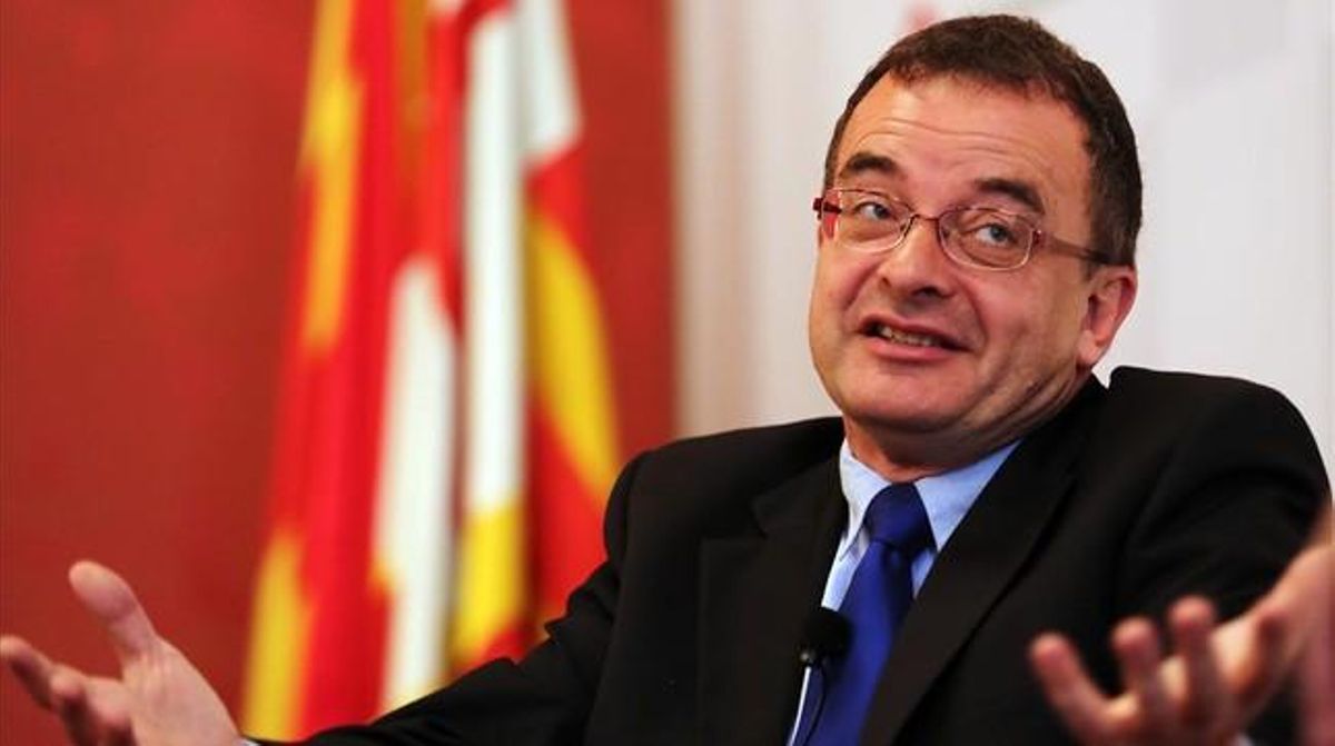El candidato de ERC a la alcaldía de Barcelona, Alfred Bosch, en un desayuno informativo el miércoles. El candidato de ERC a la alcaldía de Barcelona, Alfred Bosch, en un desayuno informativo el miércoles.
