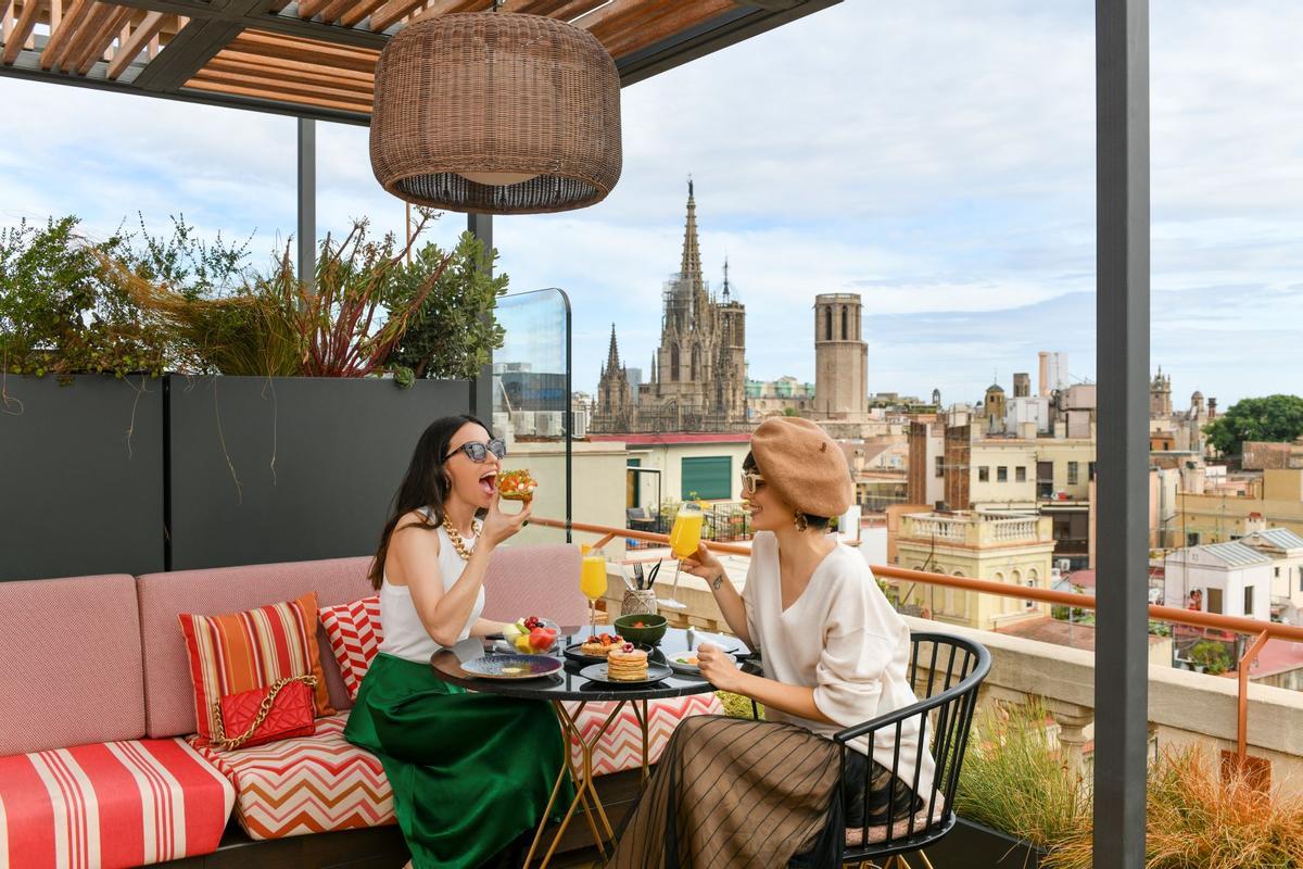 Esmorzar, el ’Brunch’, menjar o sopar... Els hotels de Barcelona tenen una oferta variada per a cada moment del dia