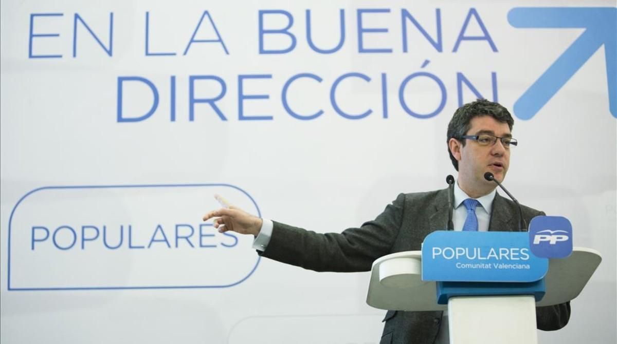 Álvaro Nadal, de la sombra de Rajoy a la primera línea Álvaro Nadal, de la sombra de Rajoy a la primera línea